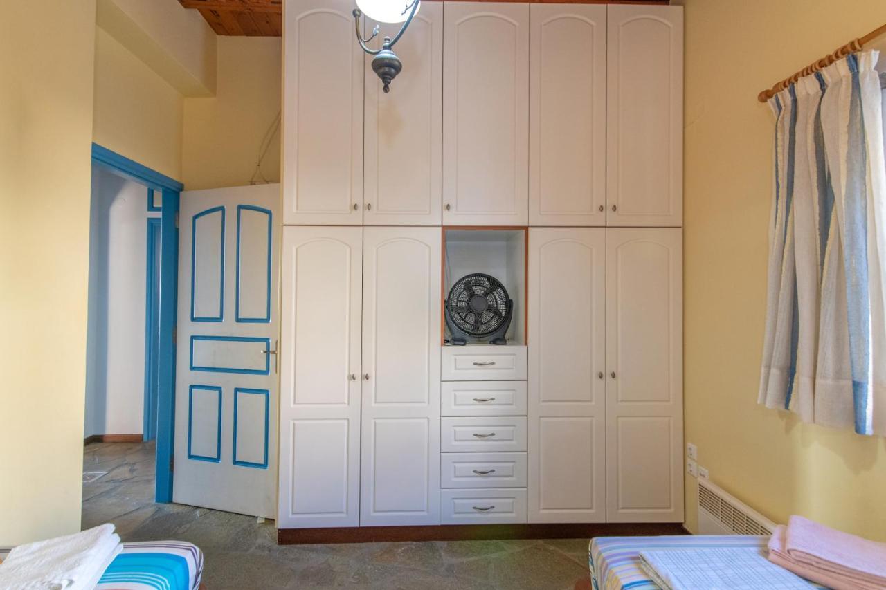 Istérnia Traditional House By The Sea מראה חיצוני תמונה