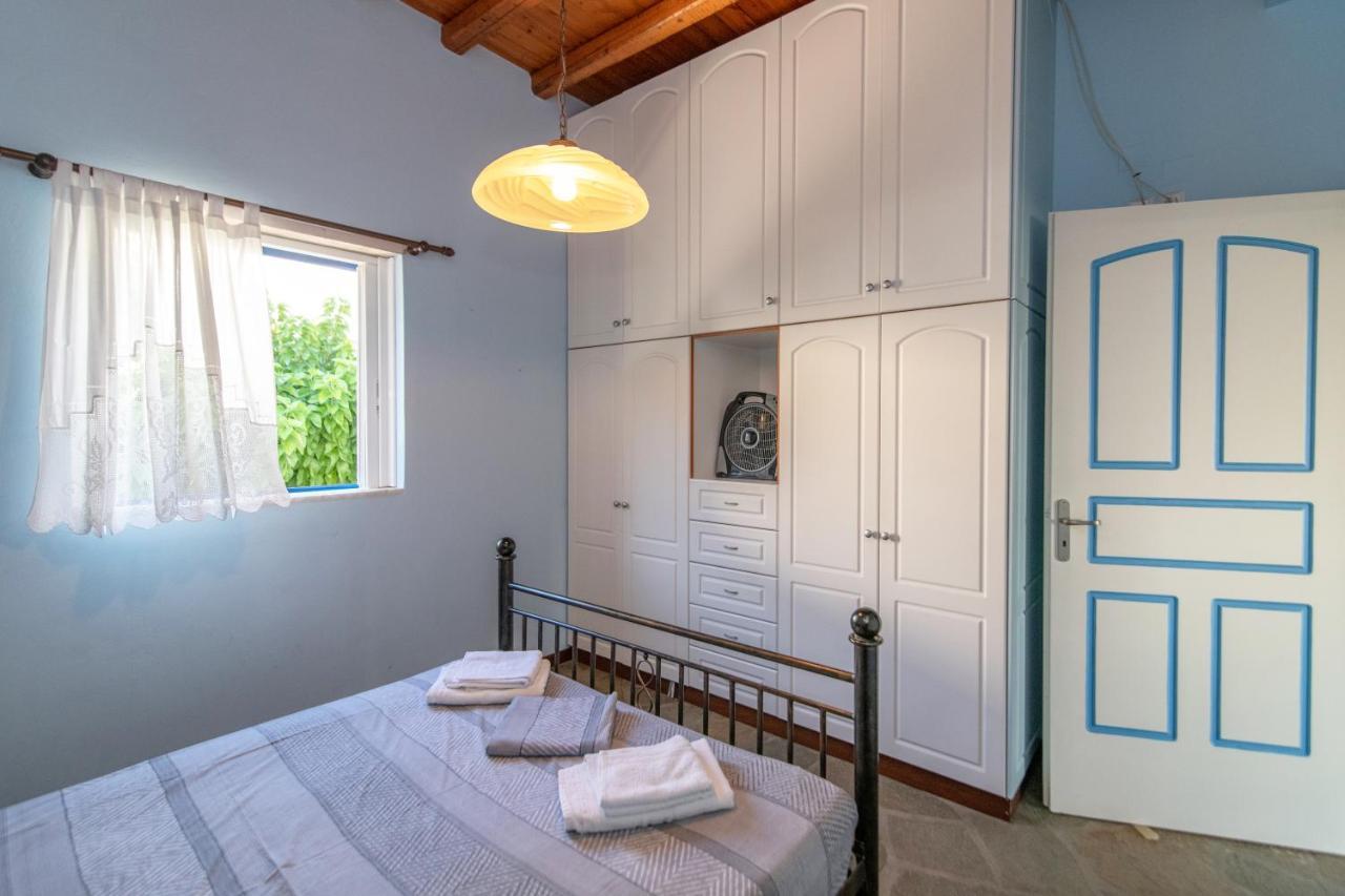 Istérnia Traditional House By The Sea מראה חיצוני תמונה